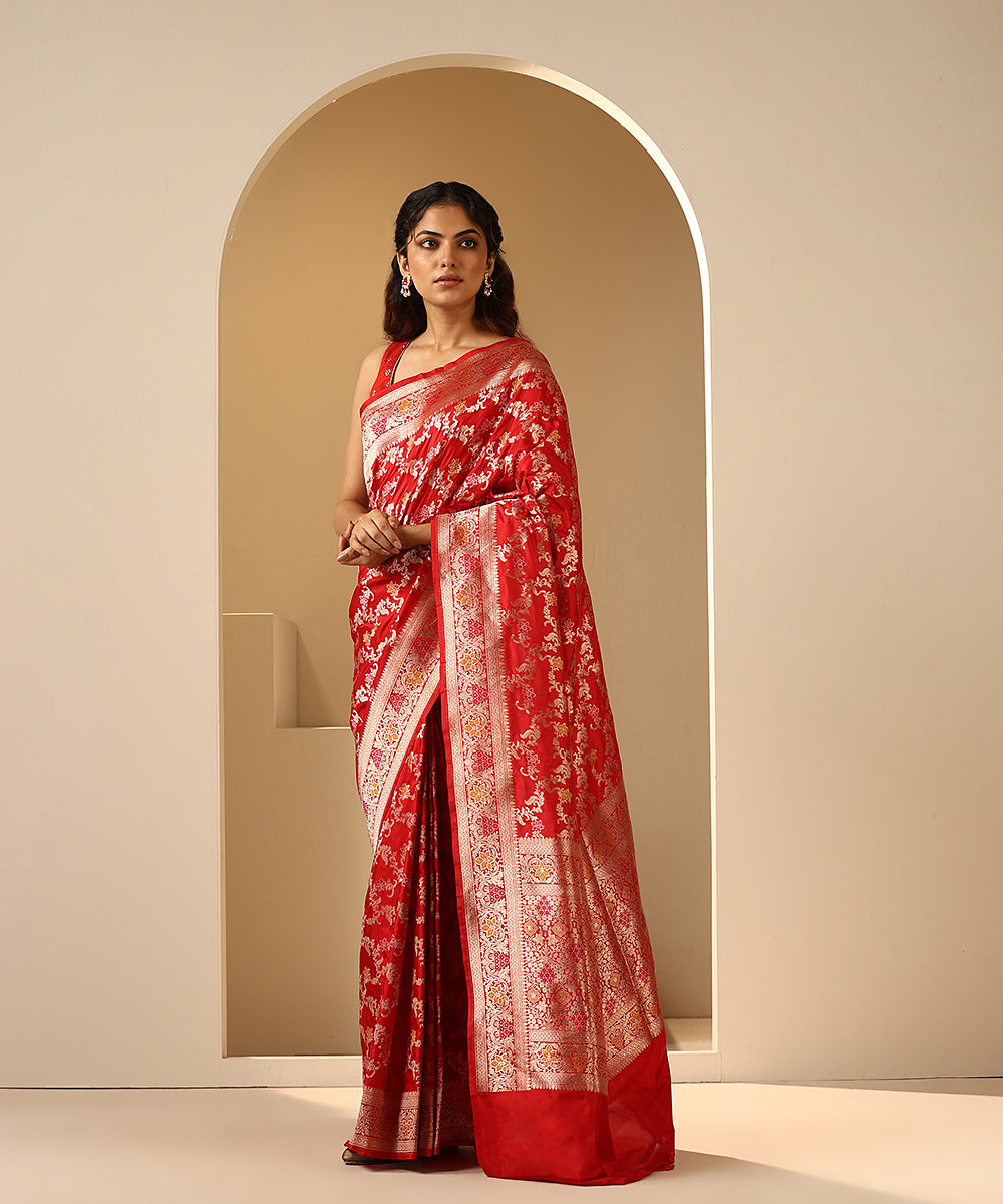 Handloom_Red_Pure_Katan_Silk_Banarasi_Saree_With_Yellow_Meenakari_WeaverStory_02