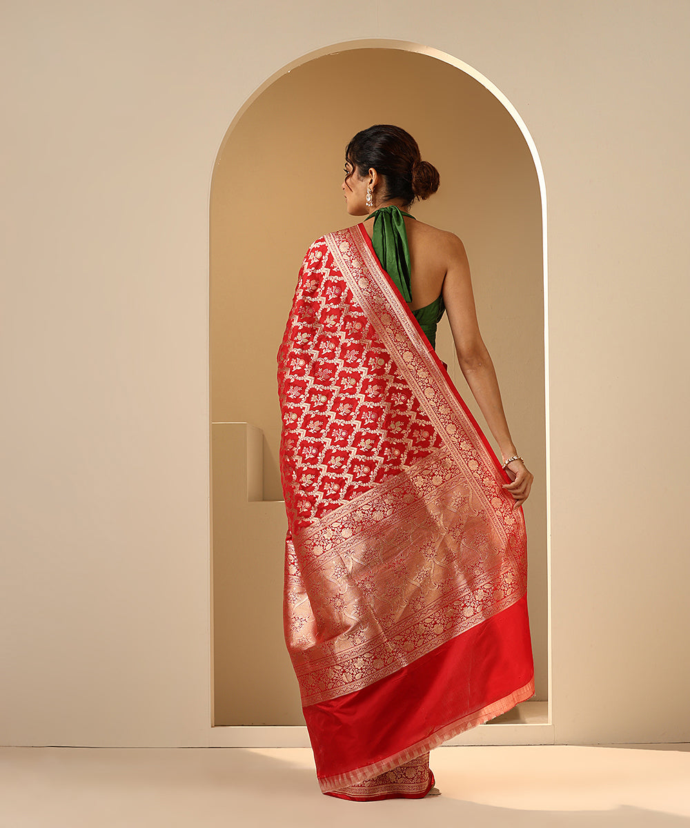 Handloom_Red_Pure_Katan_Silk_Banarasi_Saree_With_Cutwork_Jaal_WeaverStory_03