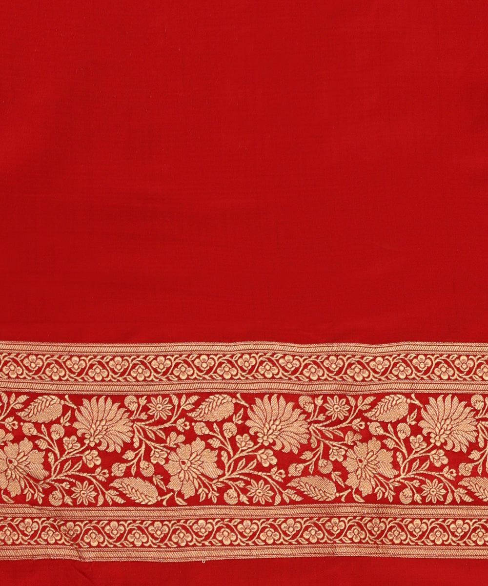 Handloom_Red_Pure_Katan_Silk_Banarasi_Saree_With_Cutwork_Jaal_WeaverStory_05