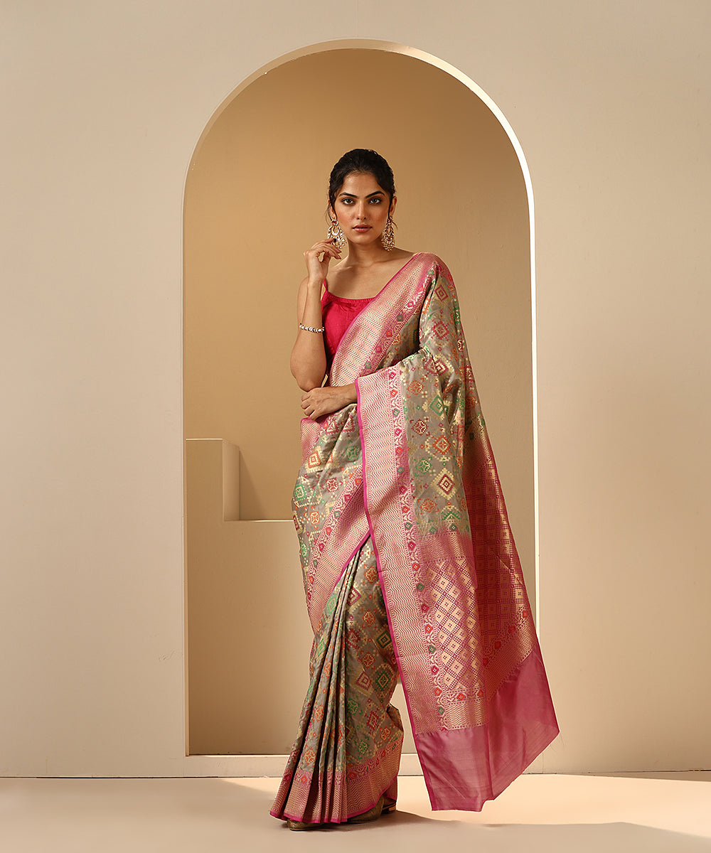 Grey_Handloom_Pure_Katan_Silk_Banarasi_Patola_Saree_With_Meenakari_And_Pink_Border_WeaverStory_02