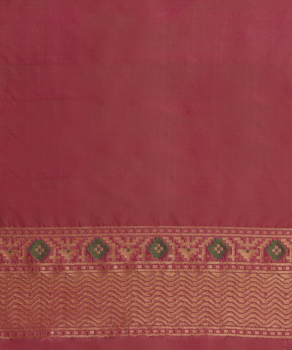 Grey_Handloom_Pure_Katan_Silk_Banarasi_Patola_Saree_With_Meenakari_And_Pink_Border_WeaverStory_05