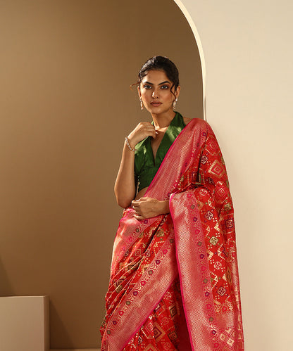 Handloom_Red_Pure_Katan_Silk_Banarasi_Patola_Saree_With_Meenakari_WeaverStory_01