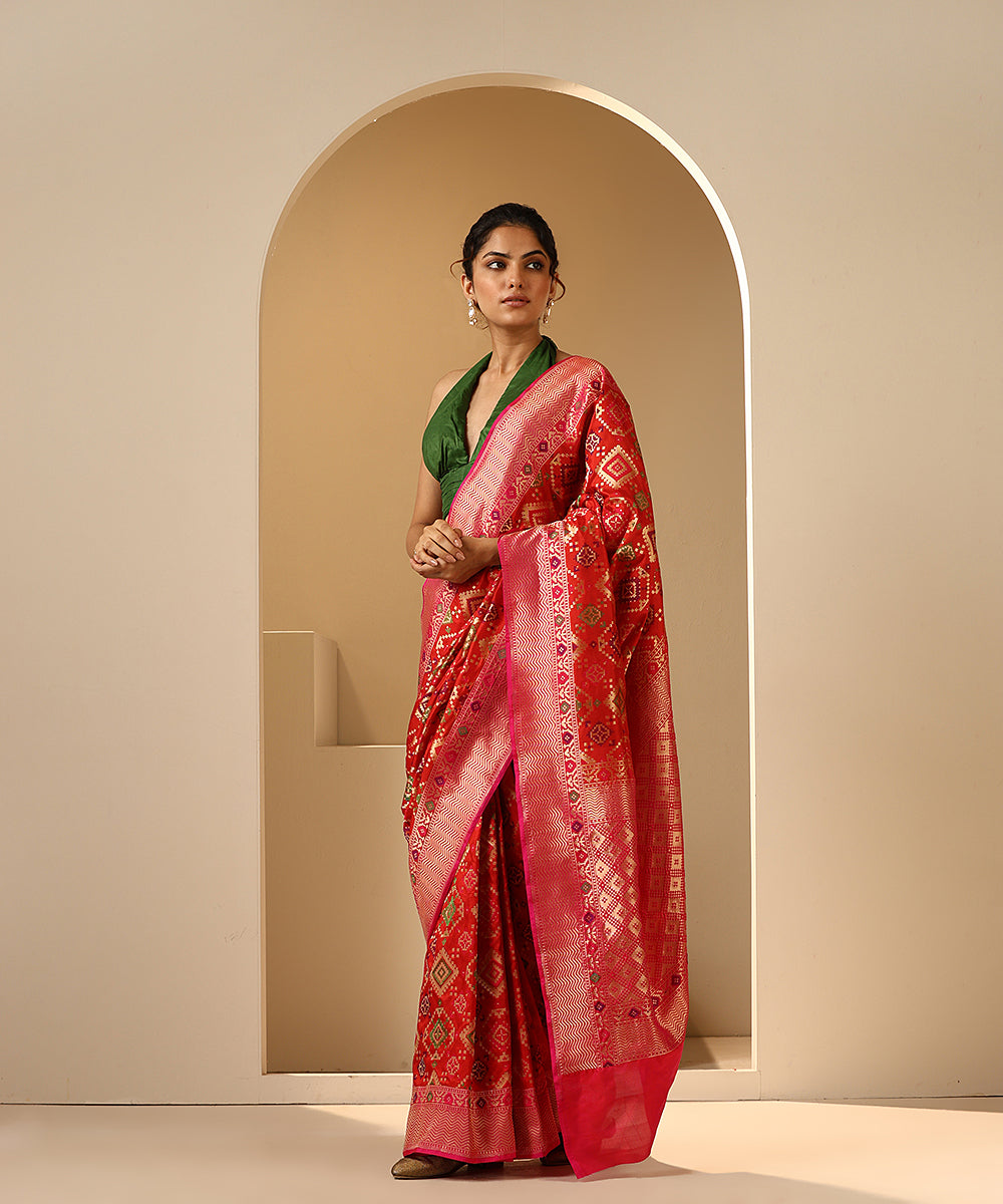 Handloom_Red_Pure_Katan_Silk_Banarasi_Patola_Saree_With_Meenakari_WeaverStory_02