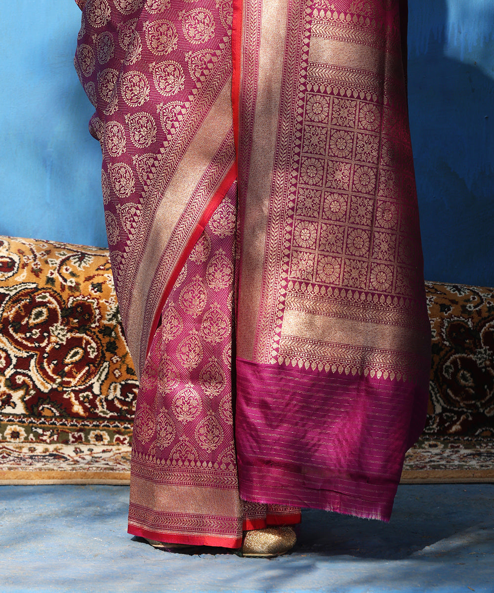 Purple_Handloom_Pure_Katan_Silk_Kimkhab_Banarasi_Saree_With_Maroon_Selvedge_WeaverStory_04