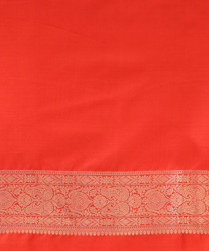 Handloom_Orange_Pure_Katan_Silk_Tanchoi_Banarasi_Saree_With_Zari_Booti_WeaverStory_05