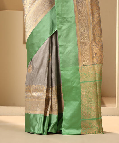 Handloom_Grey_Pure_Katan_Silk_Banarasi_Saree_With_Broad_Shikargah_Satin_Border_WeaverStory_04