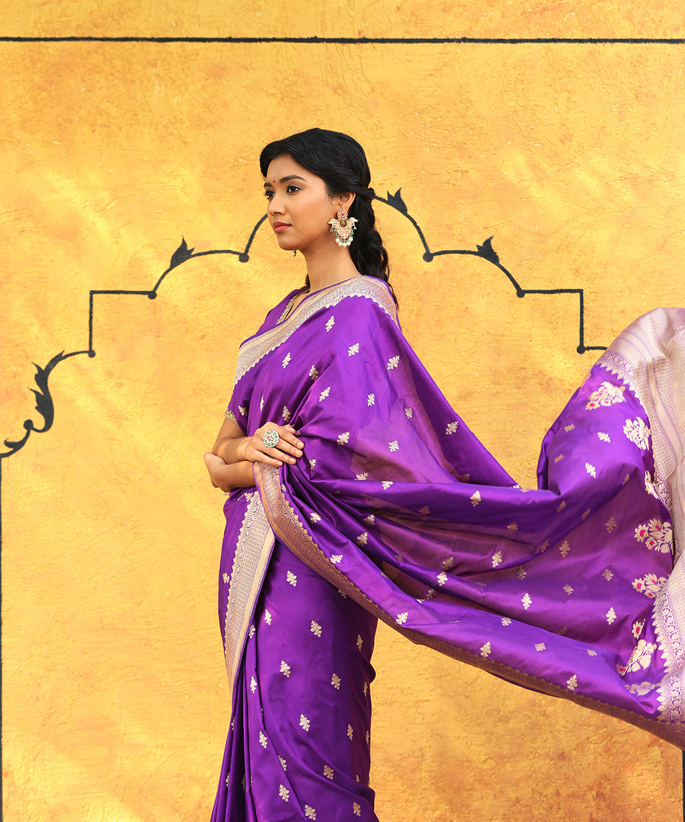 Handloom_Purple_Pure_Katan_Silk_Banarasi_Saree_With_Kadhwa_Border_And_Booti_WeaverStory_01