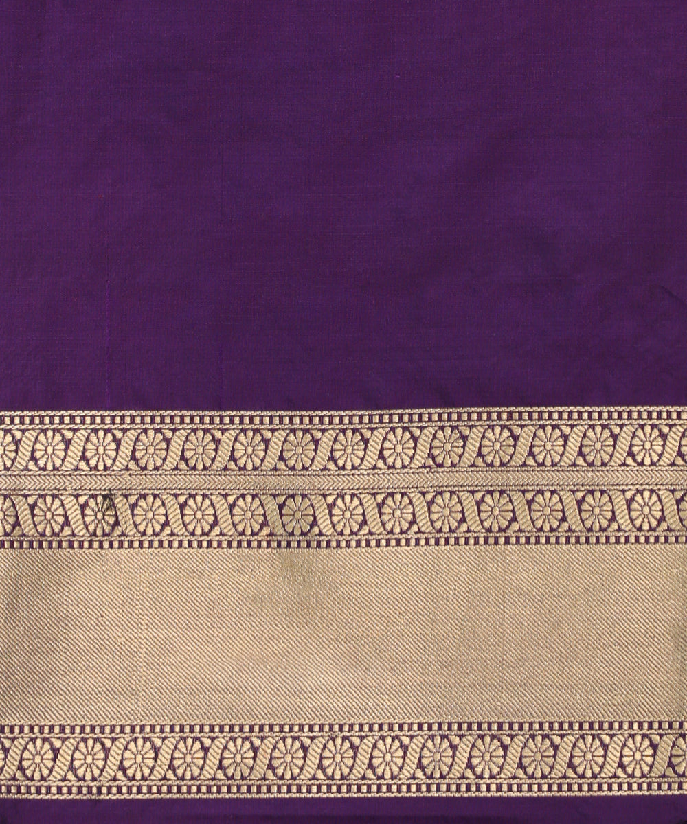 Purple_Handloom_Pure_Katan_Silk_Antique_Zari_Kimkhab_Banarasi_Saree_WeaverStory_05