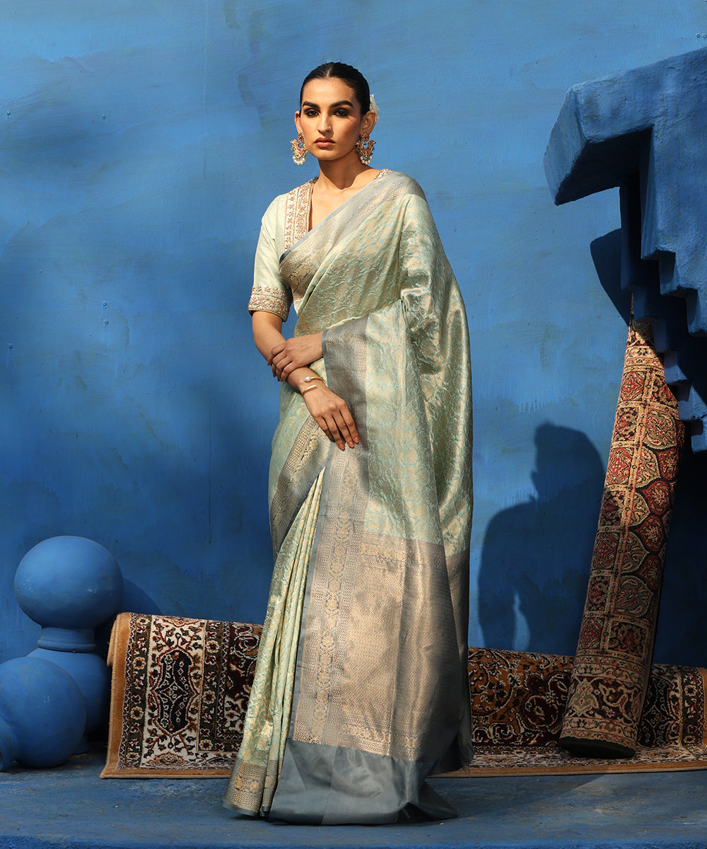 Handloom_Ice_Blue_Pure_Katan_Silk_Kimkhab_Banarasi_Saree_With_Grey_Border_WeaverStory_02