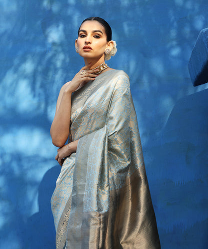 Handloom_Pigeon_Blue_Pure_Katan_Silk_Kimkhab_Saree_With_Dark_Blue_Border_WeaverStory_01