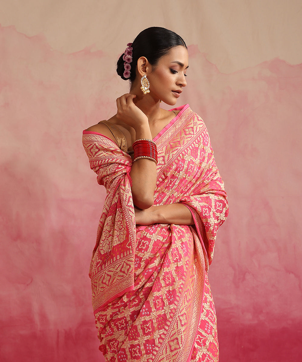 Handloom_Pink_Pure_Georgette_Banarasi_Bandhej_Saree_With_Zari_Jaal_WeaverStory_01