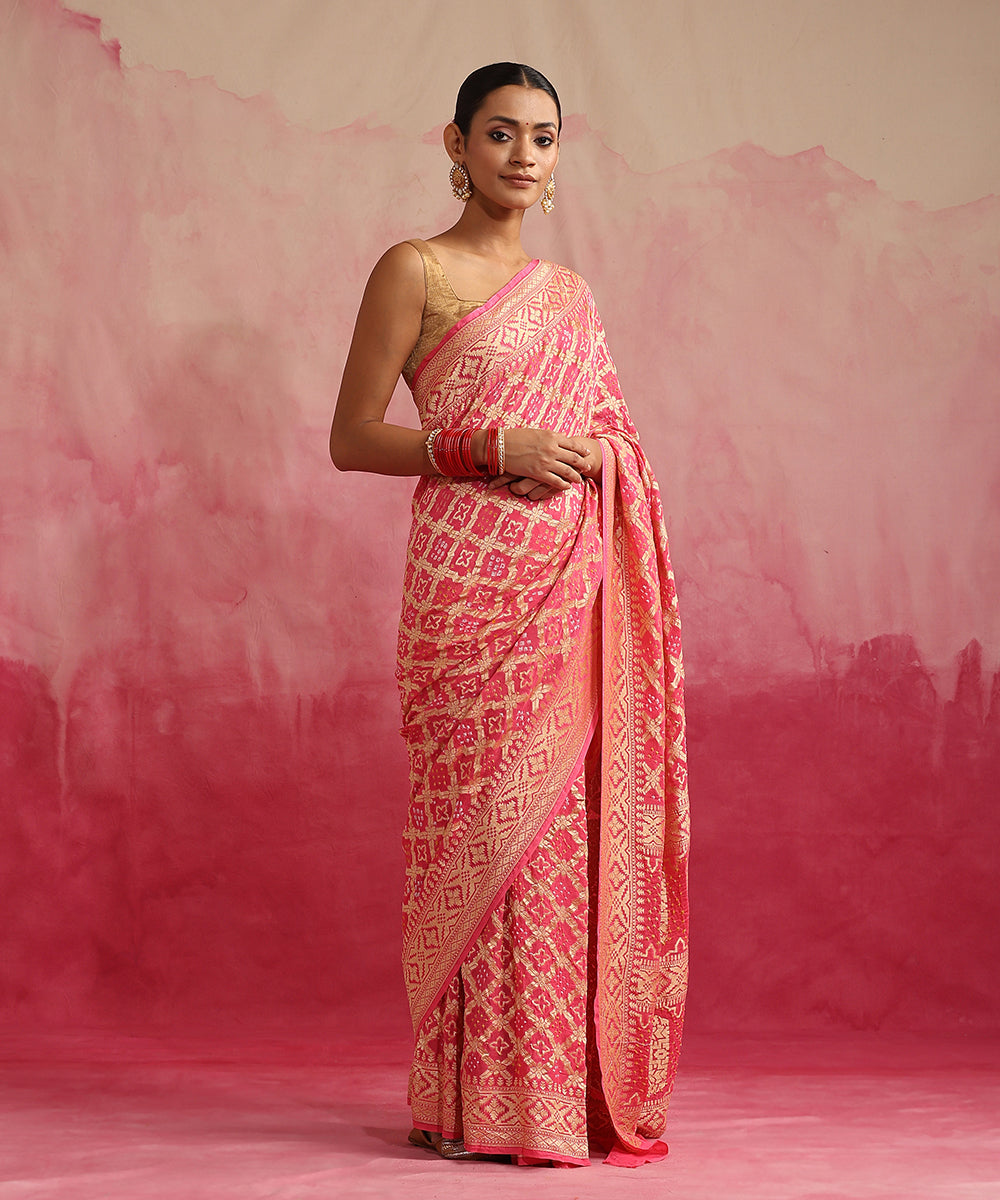 Handloom_Pink_Pure_Georgette_Banarasi_Bandhej_Saree_With_Zari_Jaal_WeaverStory_02