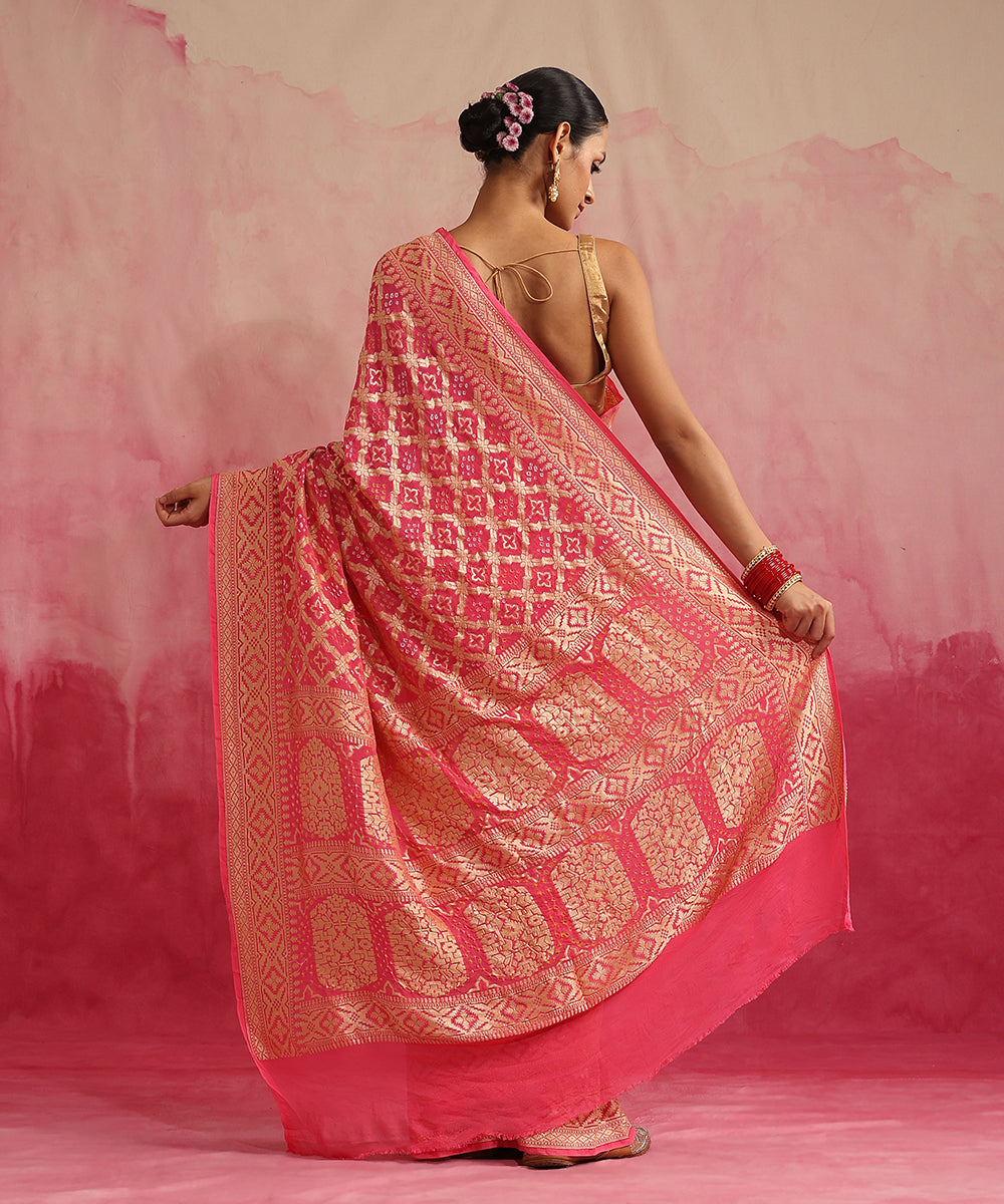 Handloom_Pink_Pure_Georgette_Banarasi_Bandhej_Saree_With_Zari_Jaal_WeaverStory_03