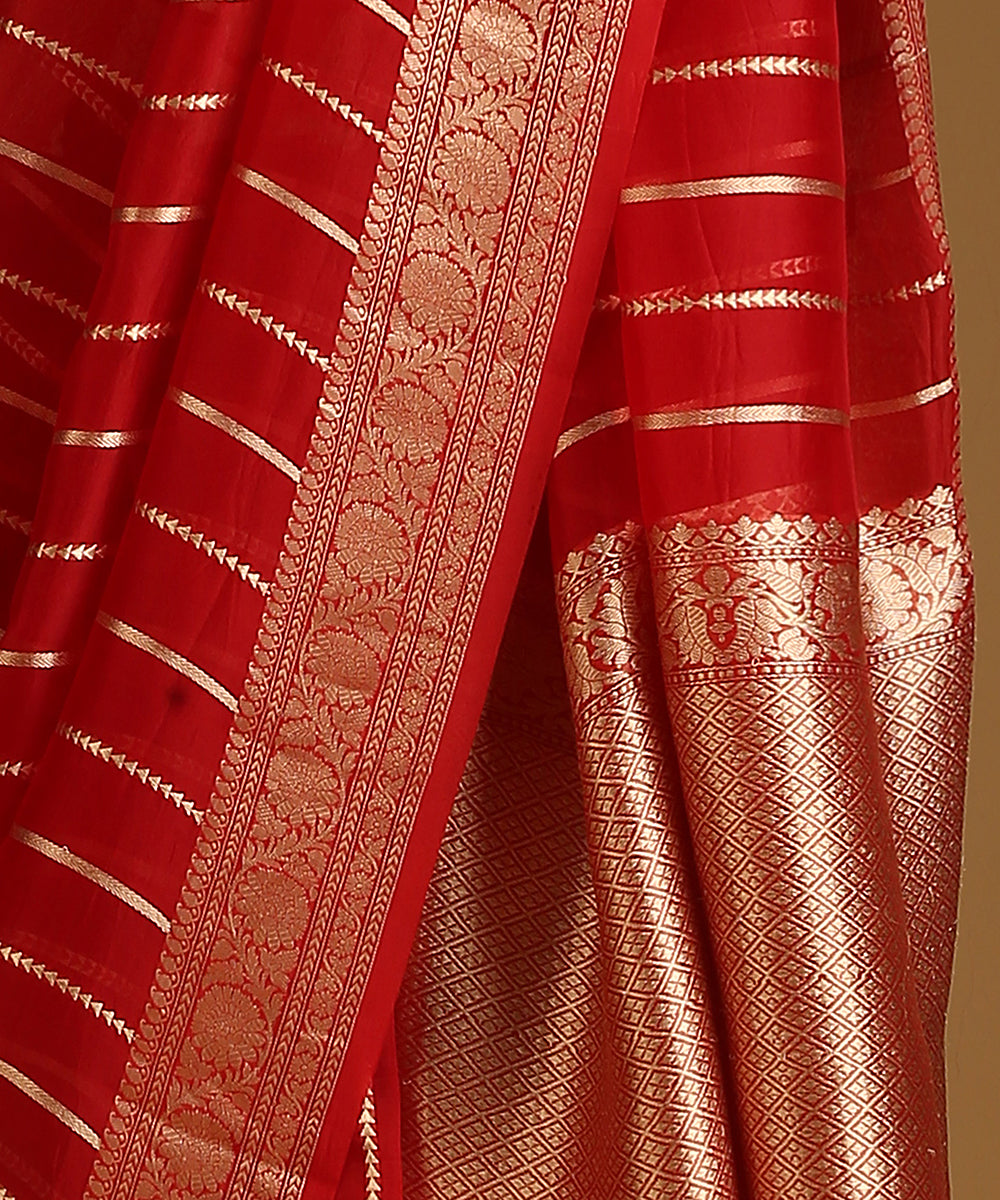 Handloom_Red_Pure_Organza_Silk_Banarasi_Saree_With_Silver_Zari_Floral_Border_And_Vertical_Stripes_WeaverStory_04