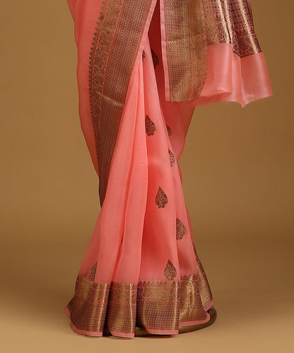 Peach_Handloom_Pure_Organza_Silk_Banarasi_Saree_With_Antique_Zari_Border_And_Boota_WeaverStory_03