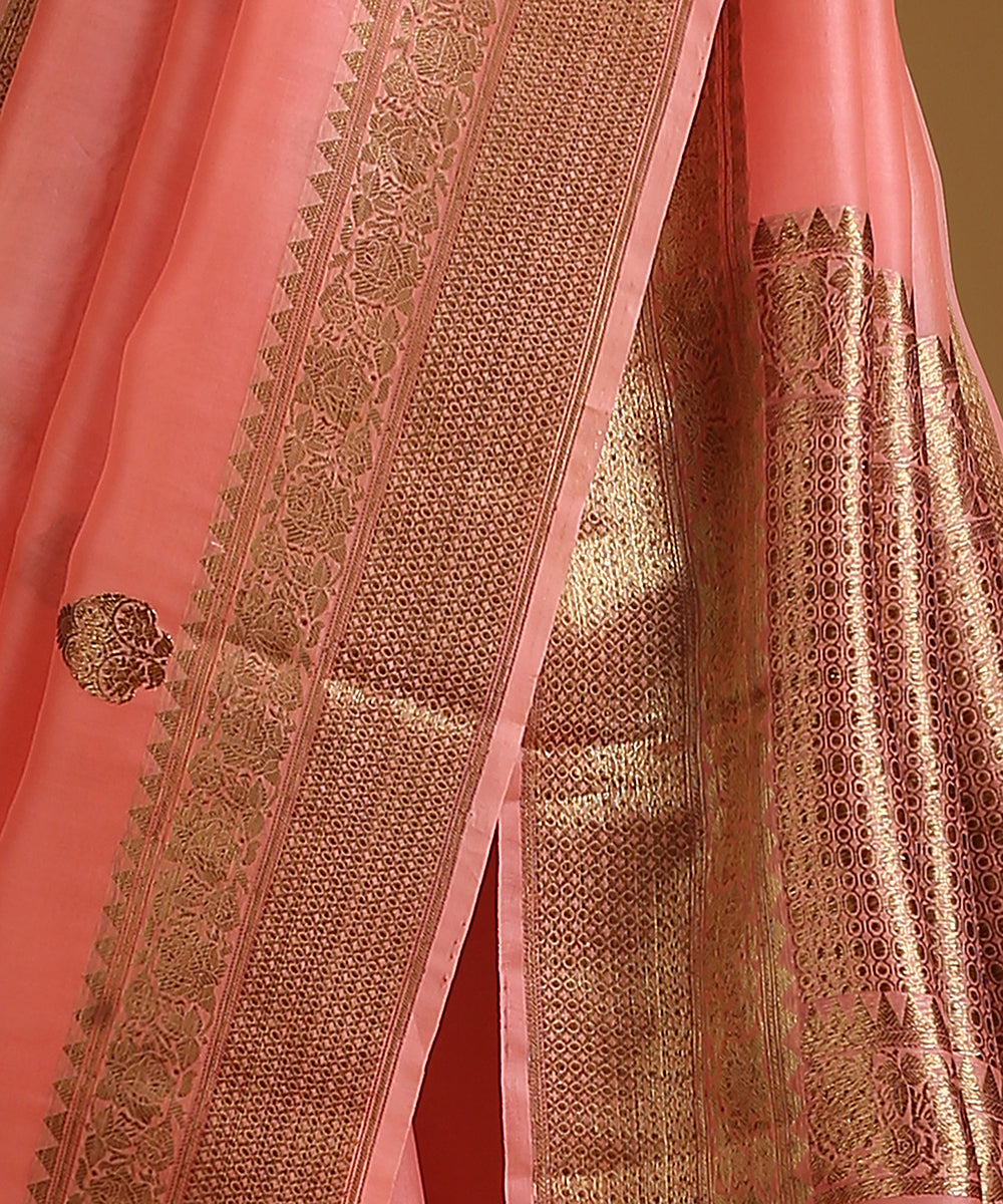 Peach_Handloom_Pure_Organza_Silk_Banarasi_Saree_With_Antique_Zari_Border_And_Boota_WeaverStory_04