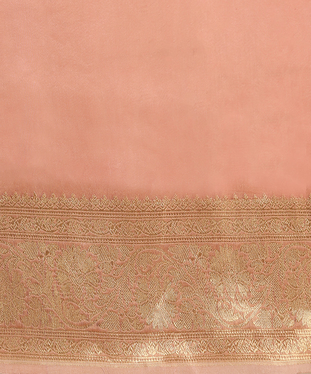 Dusty_Pink_Handloom_Pure_Organza_Silk_Banarasi_Saree_With_Gold_Zari_Border_And_Kadhwa_Boota_WeaverStory_06