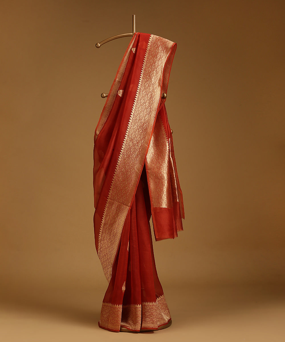 Handloom_Rust_Pure_Organza_Silk_Banarasi_Saree_With_Gold_Zari_Border_And_Kadhwa_Boota_WeaverStory_01
