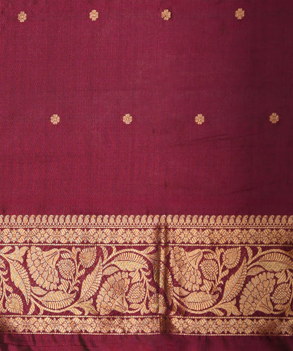 Purple_Handloom_Pure_Tissue_Tanchoi_Banarasi_Saree_With_Kadhwa_Floral_Border_WeaverStory_05