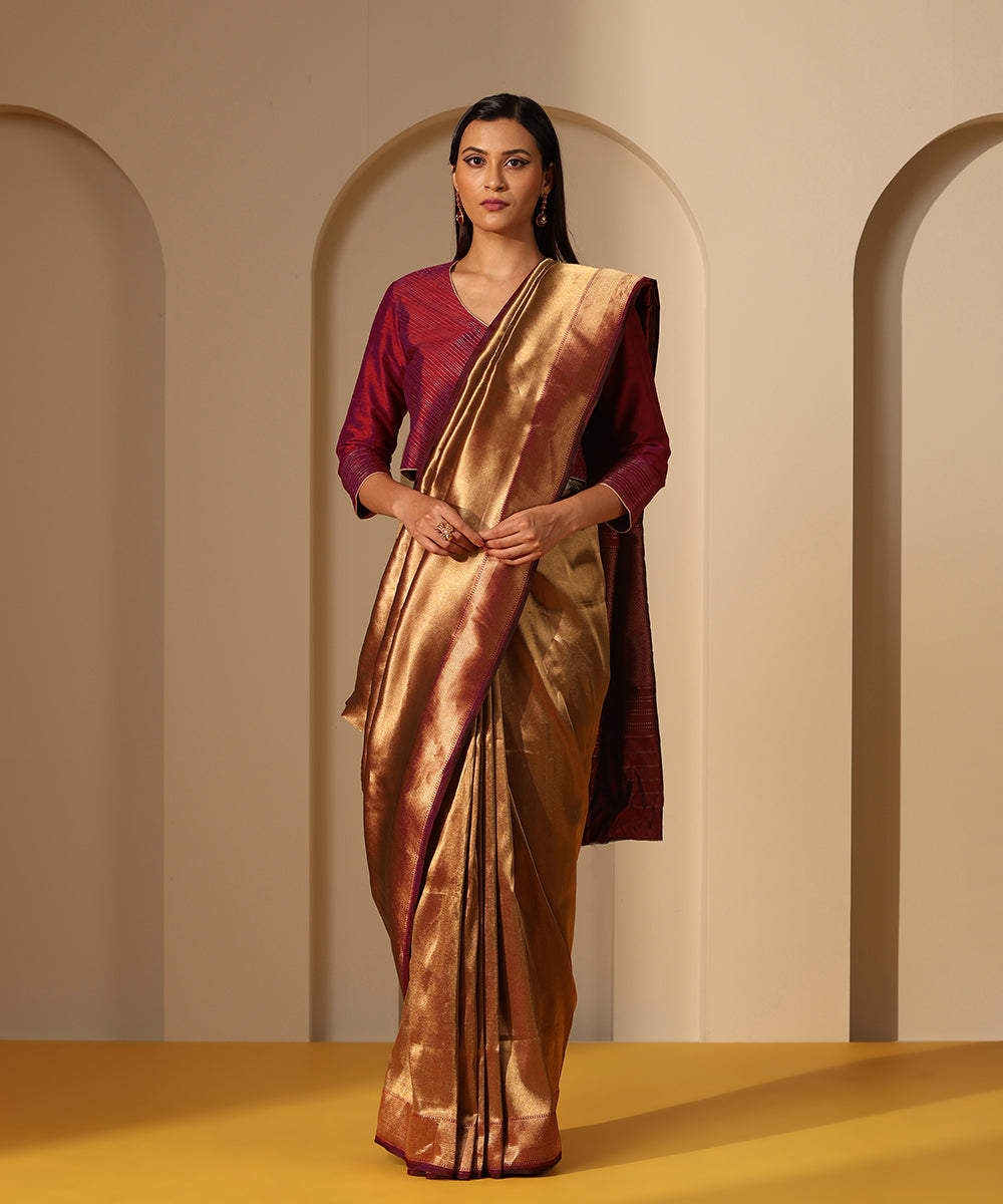 Handloom_Wine_And_Gold_Pure_Tissue_Silk_Tanchoi_Banarasi_Saree_WeaverStory_02