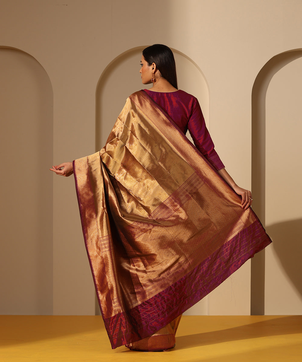 Handloom_Wine_And_Gold_Pure_Tissue_Silk_Tanchoi_Banarasi_Saree_WeaverStory_03