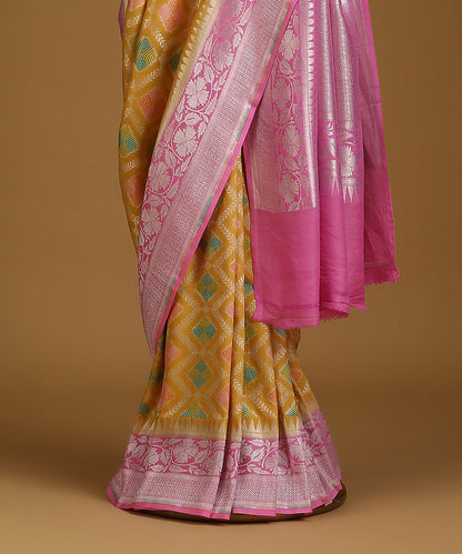 Handloom_Mustard_And_Pink_Pure_Tusser_Georgette_Banarasi_Saree_With_Cutwork_Booti_WeaverStory_03