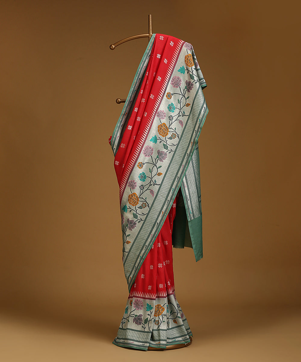 Red_And_Green_Handloom_Pure_Tusser_Georgette_Banarasi_Saree_With_Cutwork_Booti_WeaverStory_01