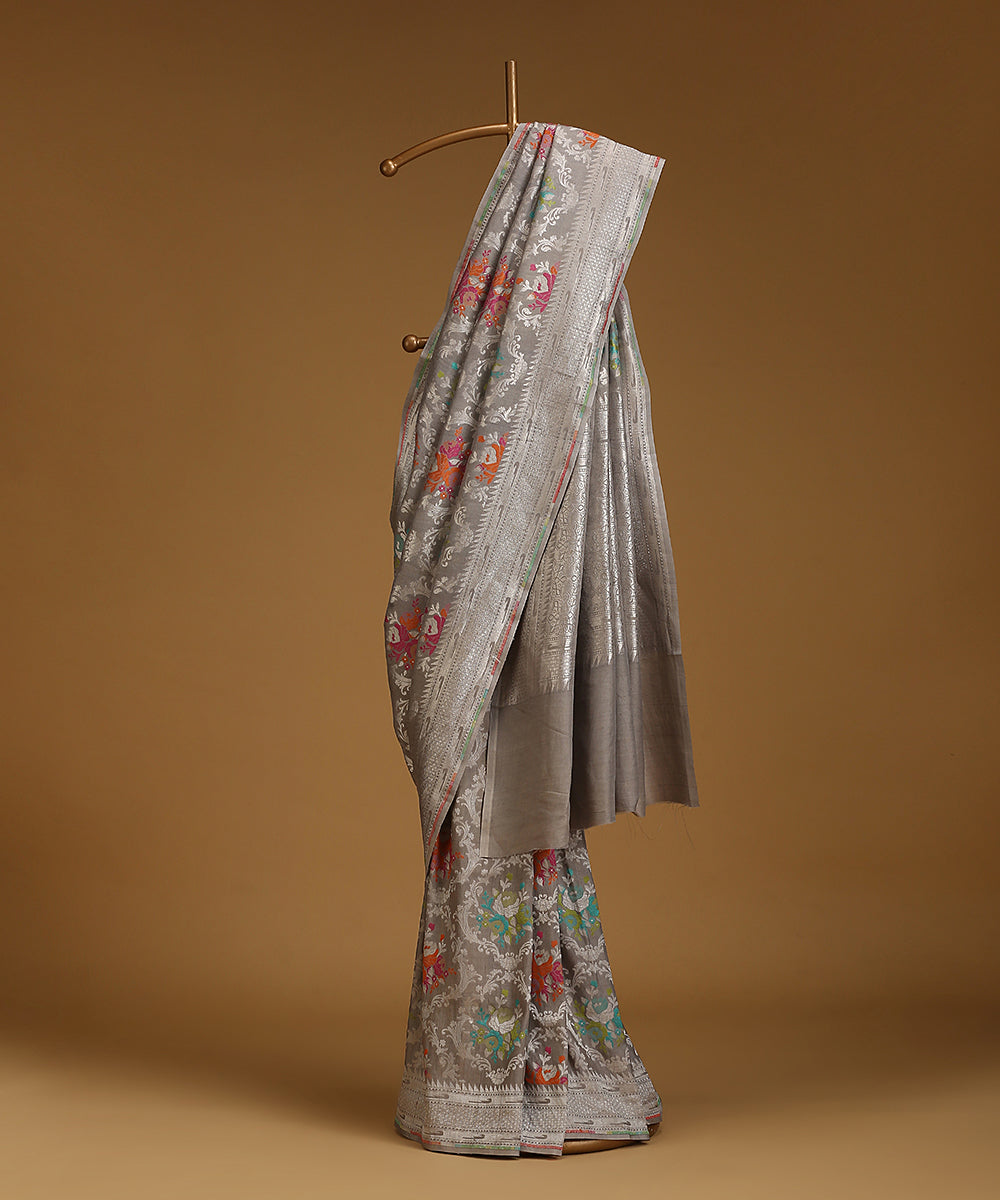 Grey_Handloom_Pure_Tusser_Georgette_Banarasi_Saree_With_All_Over_Jaal_WeaverStory_01