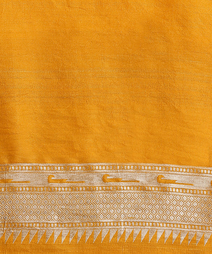 Handloom_Red_And_Yellow_Pure_Tusser_Georgette_Banarasi_Saree_With_Multicolour_Floral_Motifs_WeaverStory_06