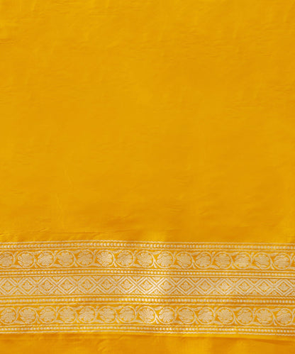 Handloom_Mustard_Pure_Katan_Silk_Shikargah_Banarasi_Saree_WeaverStory_05