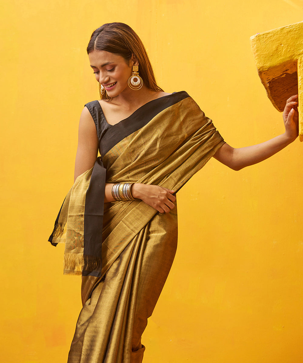 Antique_Gold_Handloom_Chanderi_Saree_With_Black_Border_WeaverStory_01