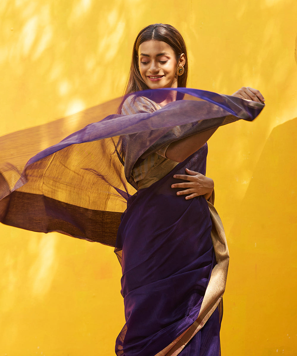 Handloom_Ink_Blue_Pure_Cotton_Silk_Chanderi_Saree_With_Gold_Zari_Border_WeaverStory_01