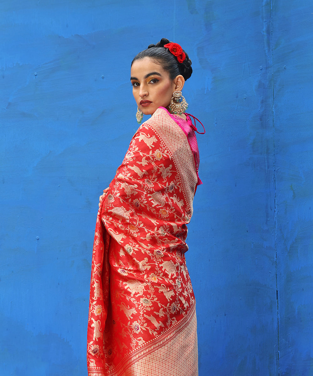 Red_Handloom_Pure_Katan_Silk_Shikargah_Banarasi_Saree_With_Meenakari_WeaverStory_01