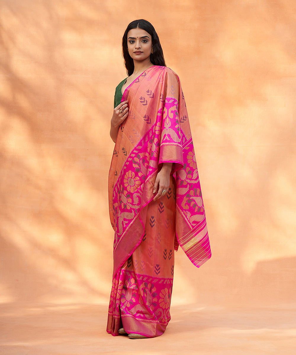 Peach_And_Pink_Handloom_Pure_Mulberry_Silk_Ikat_Patola_Saree_With_Tissue_Border_WeaverStory_02