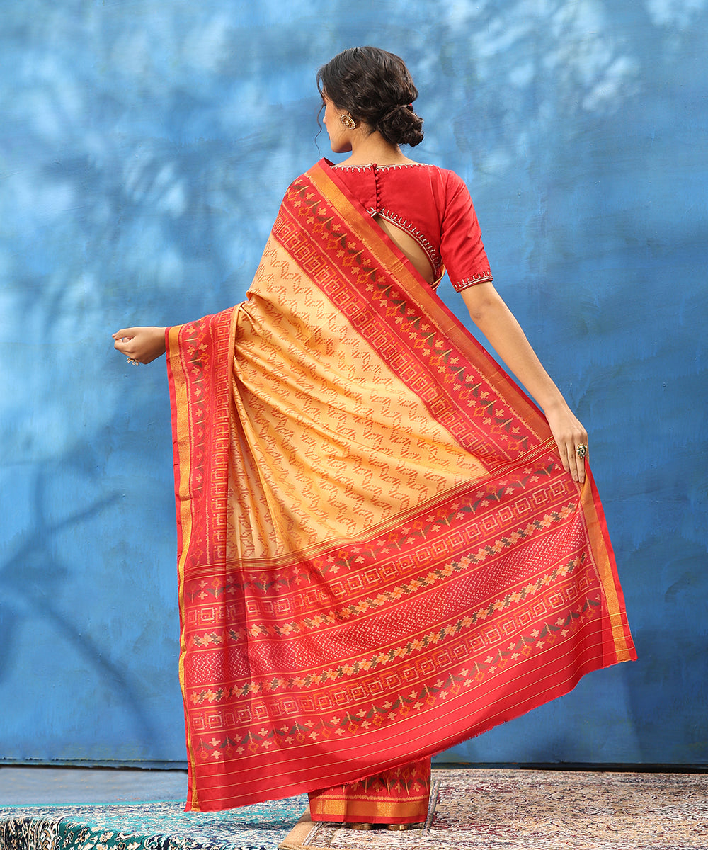 Beige_And_Red_Handloom_Pure_Mulberry_Silk_Ikat_Patola_Saree_With_Tissue_Border_WeaverStory_03