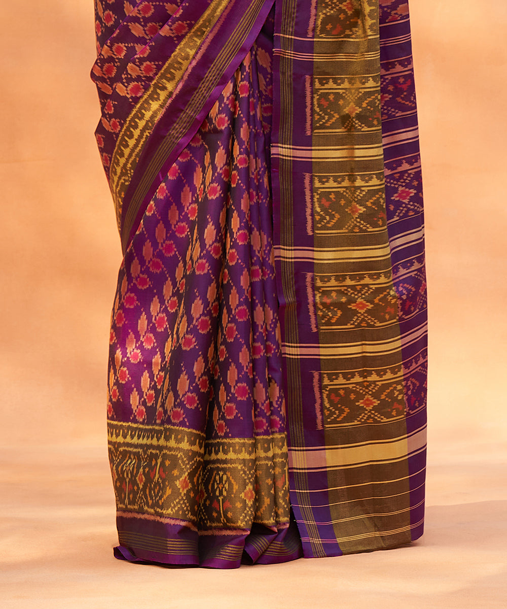 Handloom_Purple_Pure_Mulberry_Silk_Ikat_Patola_Saree_With_Tissue_Border_WeaverStory_04