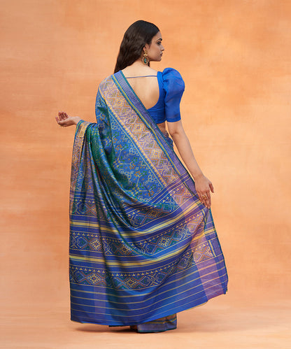 Peacock_Blue_Dual_Tone_Handloom_Pure_Mulberry_Silk_Ikat_Patola_Saree_With_Tissue_Border_WeaverStory_03