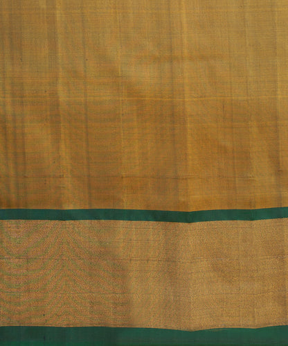 Handloom_Yellow_And_Green_Pure_Mulberry_Silk_Ikat_Patola_Saree_With_Zari_Border_WeaverStory_05