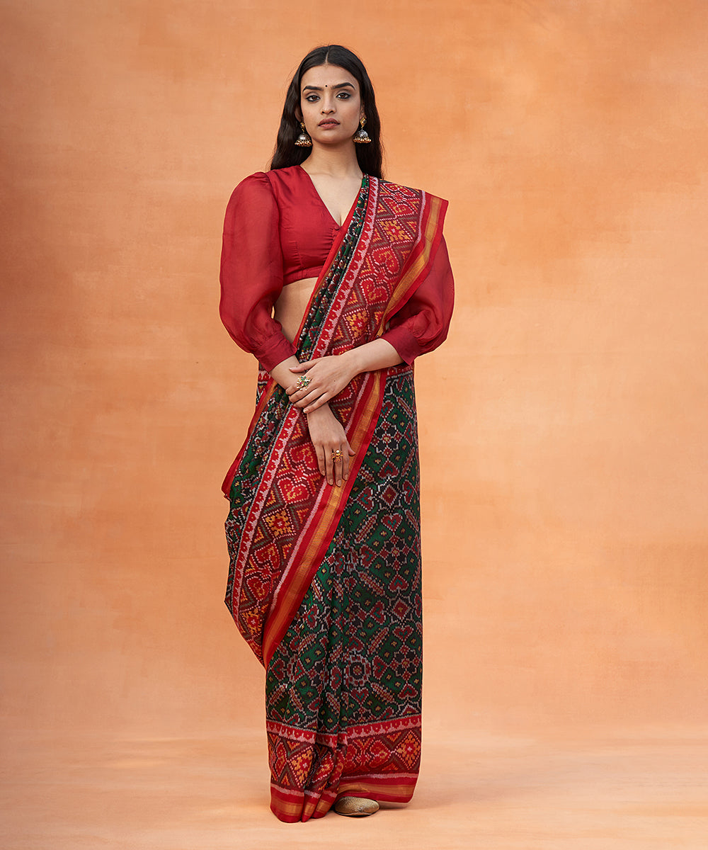Red_And_Green_Handloom_Pure_Mulberry_Silk_Ikat_Patola_Saree_WeaverStory_02