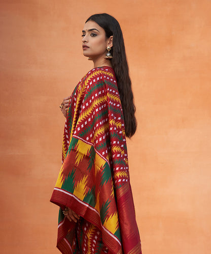 Black_Tissue_Weft_Twill_Weaver_Pure_Mulberry_Silk_Ikat_Patola_Saree_With_Red_Palla_WeaverStory_01