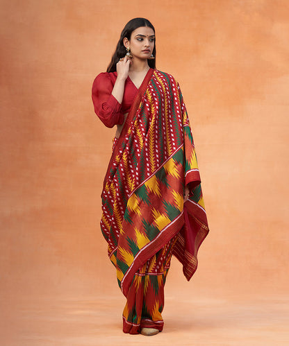 Black_Tissue_Weft_Twill_Weaver_Pure_Mulberry_Silk_Ikat_Patola_Saree_With_Red_Palla_WeaverStory_02