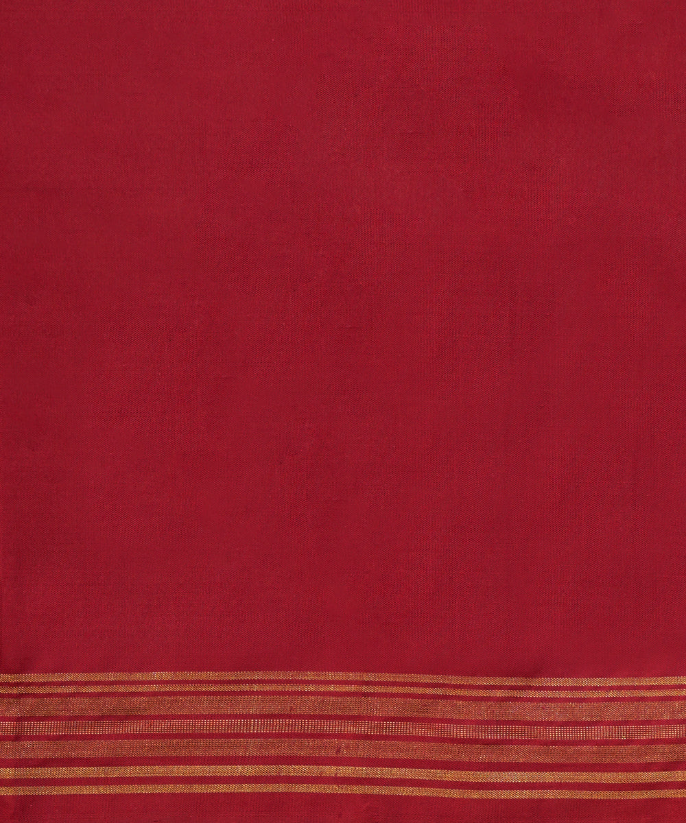 Black_Tissue_Weft_Twill_Weaver_Pure_Mulberry_Silk_Ikat_Patola_Saree_With_Red_Palla_WeaverStory_05