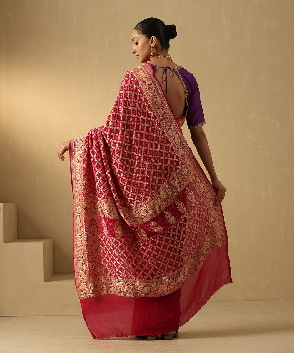 Handloom_Deep_Magenta_Pure_Georgette_Banarasi_Bandhej_Saree_WeaverStory_03