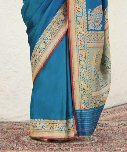 Handloom_Blue_Dual_Tone_Pure_Katan_Silk_Banarasi_Saree_With_Konia_Palla_WeaverStory_04