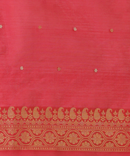 Handloom_Peach_And_Pink_Dual_Tone_Pure_Kora_Silk_Banarasi_Saree_With_Sona_Rupa_Booti_WeaverStory_05