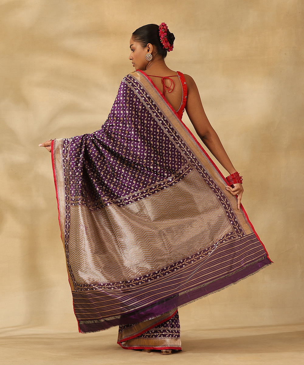 Purple_Handloom_Pure_Katan_Silk_Jamdani_Saree_With_Gold_And_Silver_Zari_And_Pink_Selvedge_WeaverStory_03