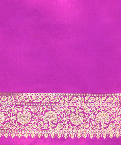 Purple_Handloom_Pure_Katan_Silk_Banarasi_Saree_With_Kadhwa_Boota_WeaverStory_05