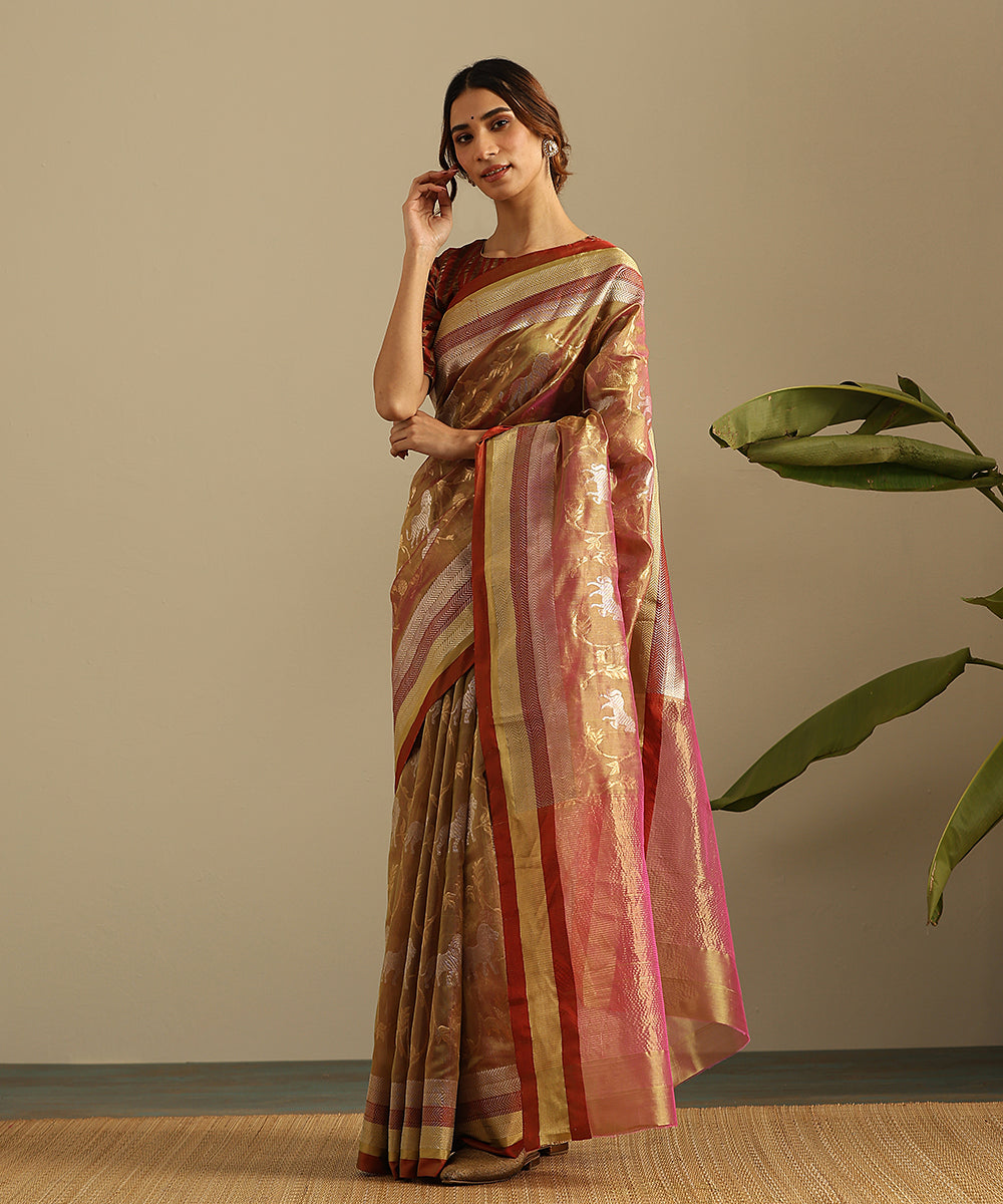 Green_And_Maroon_Dual_Tone_Pure_Chanderi_Silk_Saree_With_Lion_Motifs_WeaverStory_02