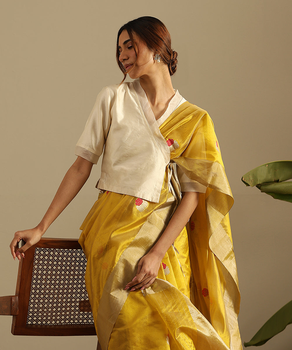 Henna_Green_Handloom_Pure_Silk_Chanderi_Saree_With_Floral_Motif__WeaverStory_01