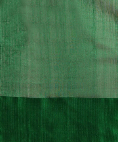 Emerald_Green_Handloom_Pure_Silk_Chanderi_Saree_With_Floral_Motifs_And_Mashroo_Border_WeaverStory_06